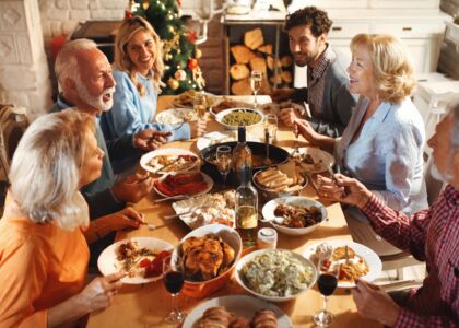 Jolanda gunt iedereen een warme Kerst